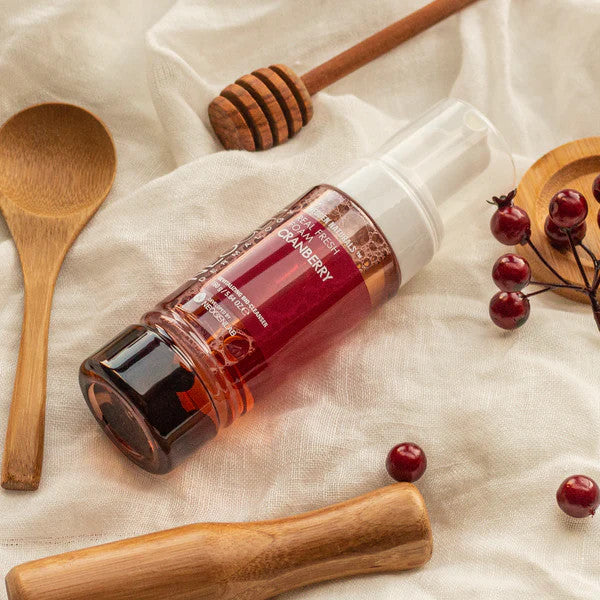 REAL FRESH FOAM CRANBERRY CLEANSER