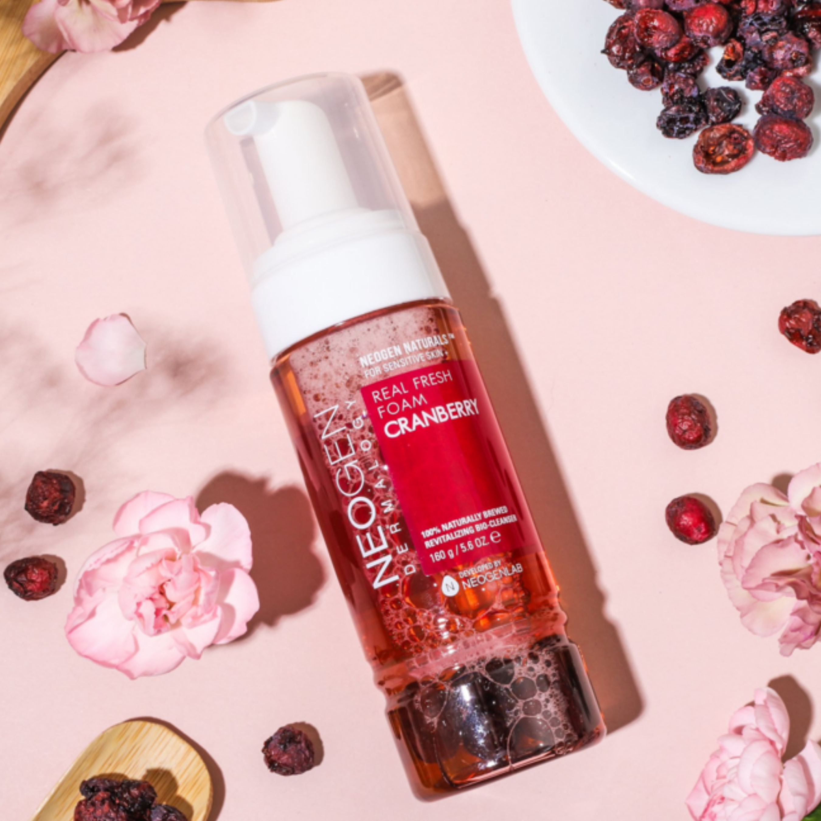 REAL FRESH FOAM CRANBERRY CLEANSER