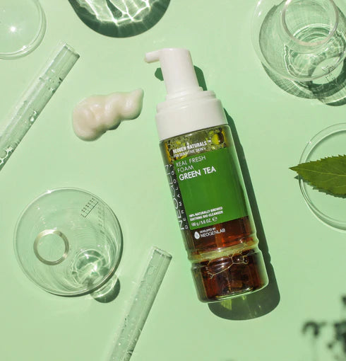 REAL FRESH FOAM GREEN TEA CLEANSER